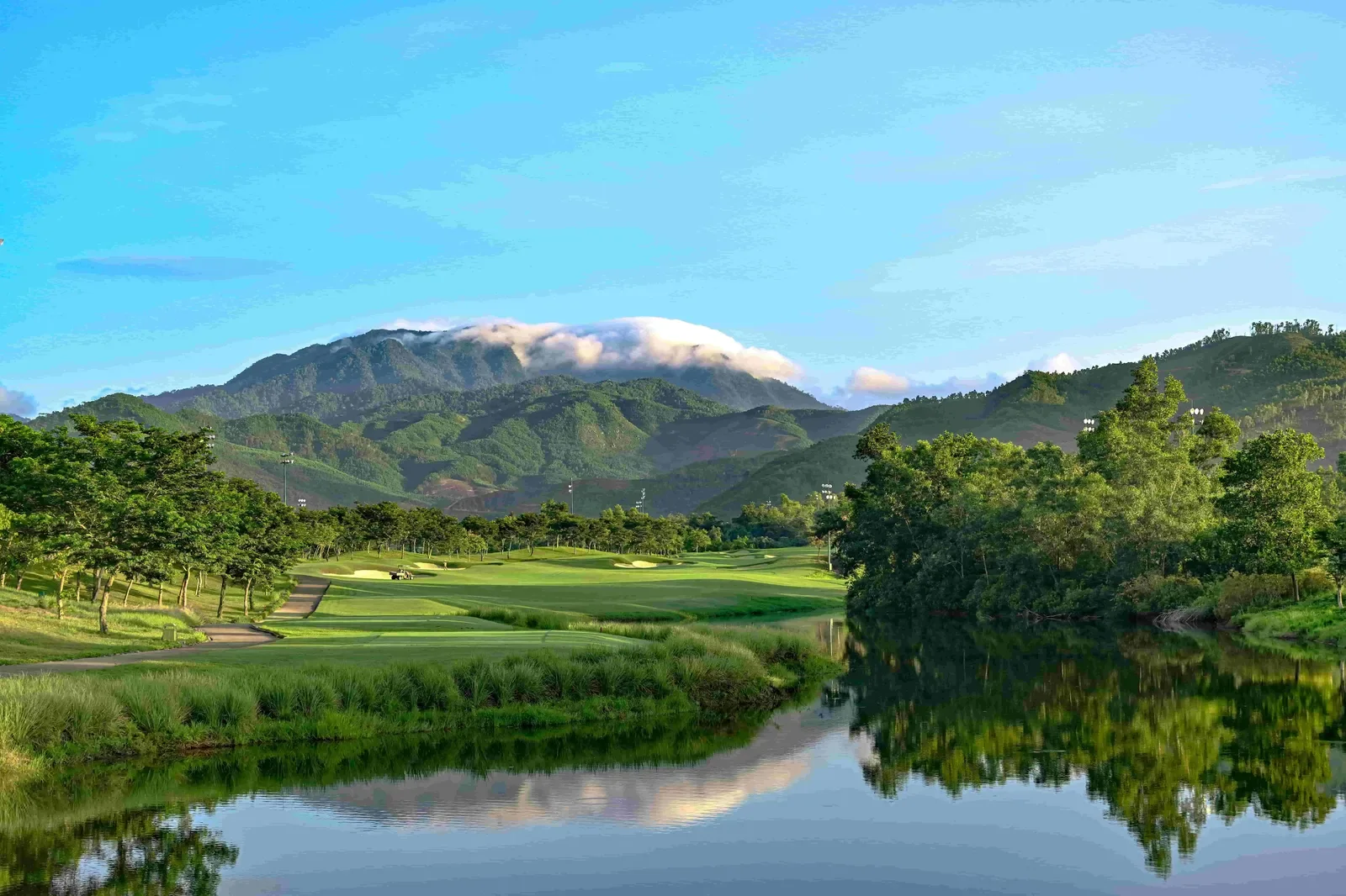 Tour Golf Vietnam