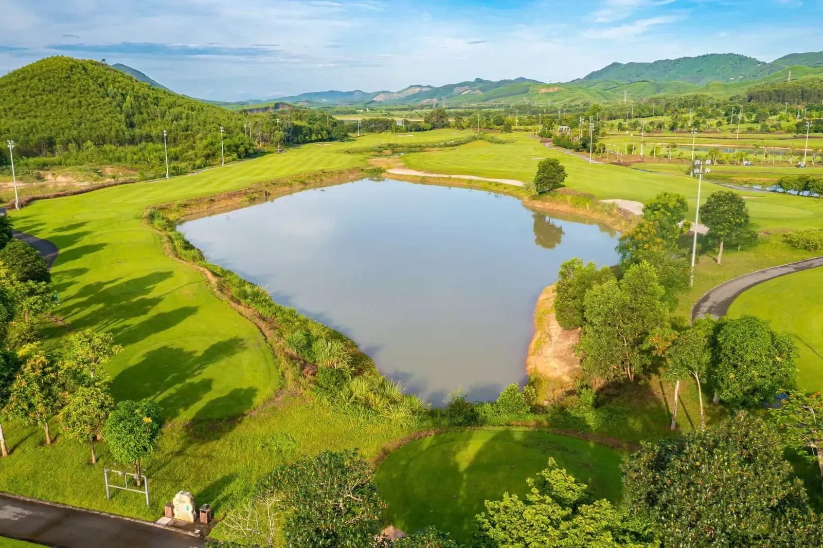Mường Thanh Diễn Lâm Golf