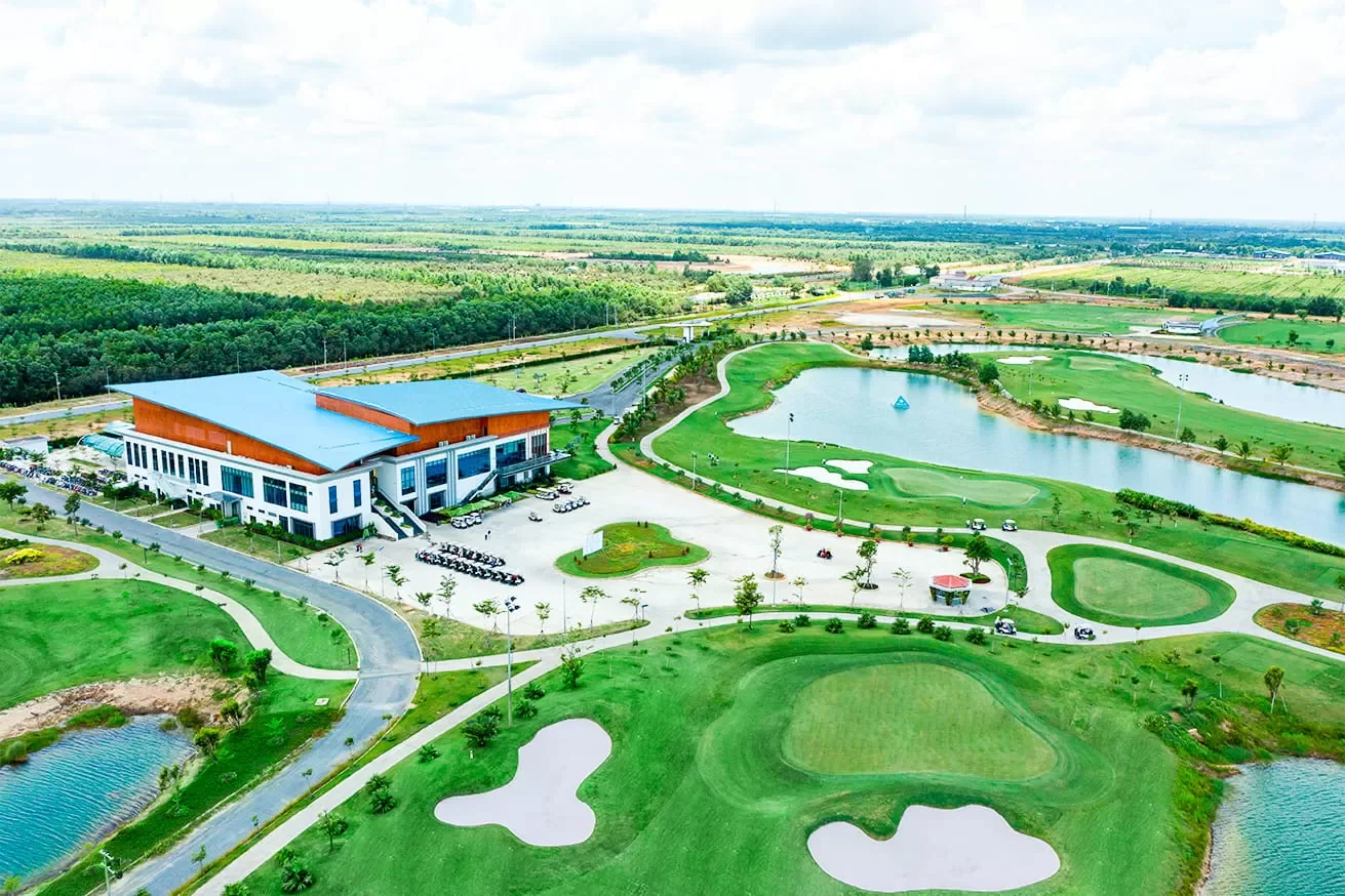 Royal Long An Golf