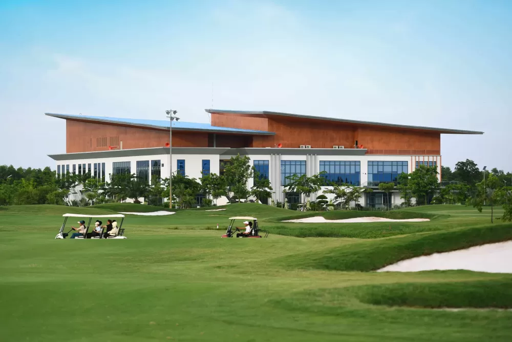 Royal Long An Golf