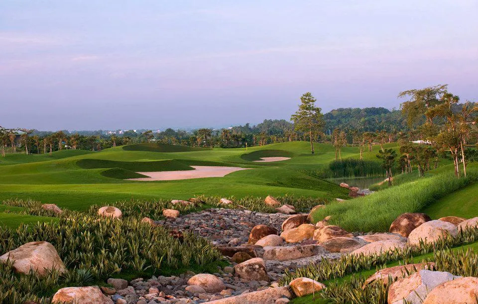 Hồ Chí Minh Golf Tour