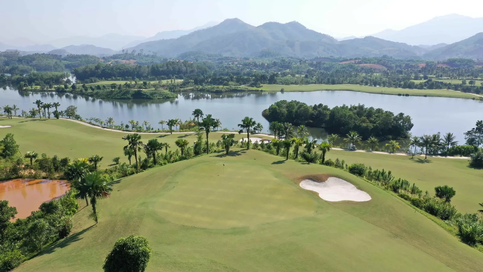 Yên Bái Star Golf & Resort