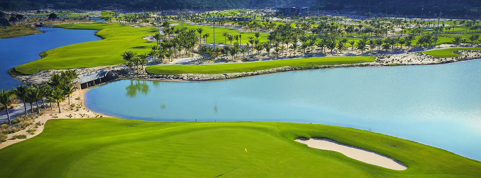 Tour Golf Biển Nha Trang 5N4Đ | 3 Sân Ven Biển & Tắm Bùn