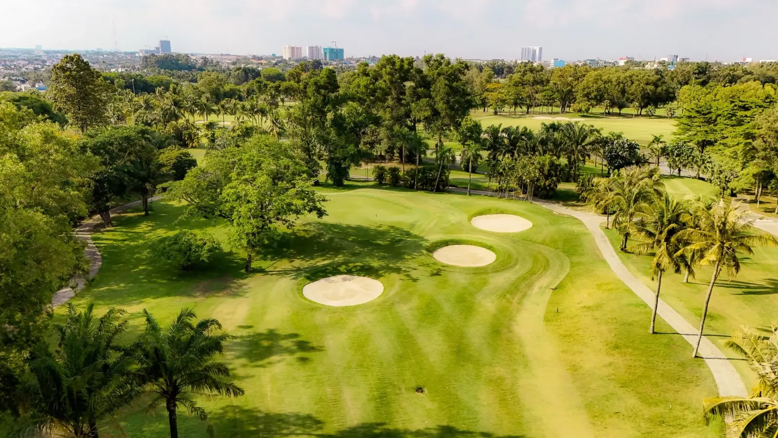 Vietnam Golf Vacation 14 Days: Ho Chi Minh – Danang – Hanoi